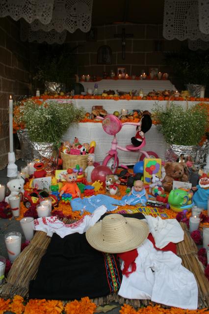 Concurso de Ofrendas &quot;Desiderio Hernndez Xochitiotzin&quot; 2010 - Foto