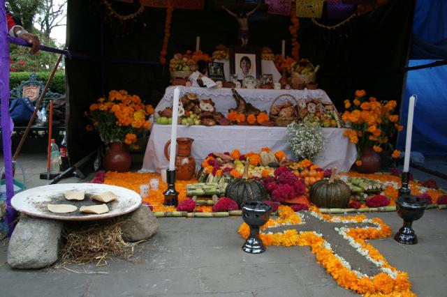 Concurso de Ofrendas &quot;Desiderio Hernndez Xochitiotzin&quot; 2010 - Foto