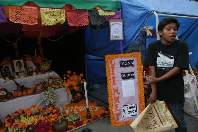 Concurso de Ofrendas &quot;Desiderio Hernndez Xochitiotzin&quot; 2010 - Foto