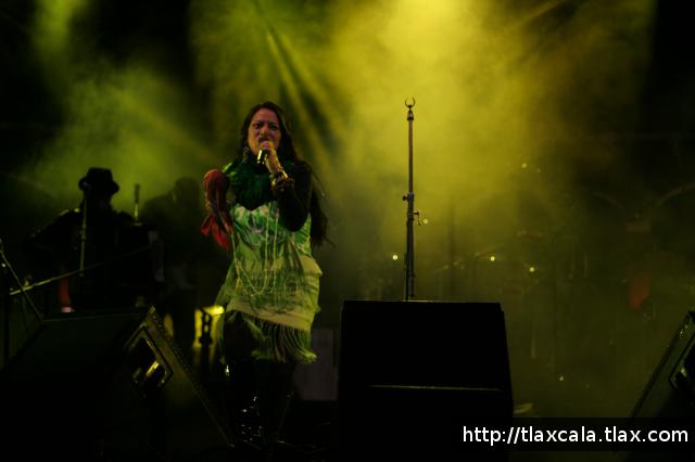 Lila Downs en la Plaza de Toros de Tlaxcala (26/11/2010) - Foto