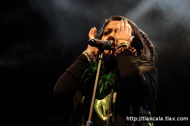Lila Downs en la Plaza de Toros de Tlaxcala (26/11/2010) - Foto