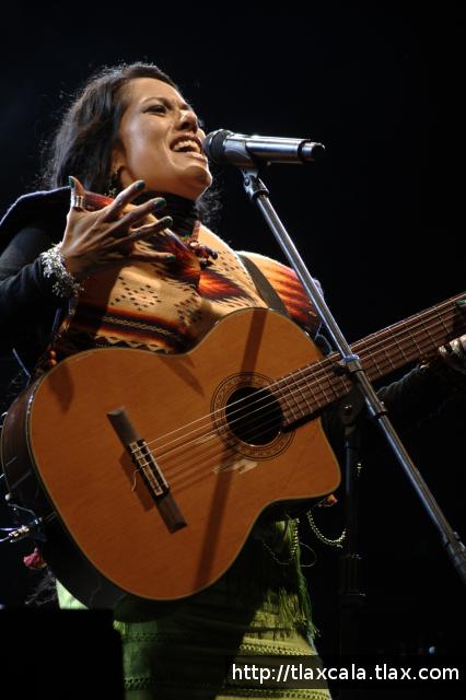 Lila Downs en la Plaza de Toros de Tlaxcala (26/11/2010) - Foto