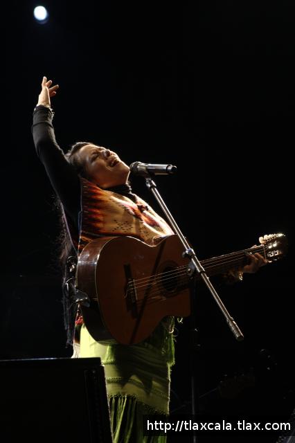 Lila Downs en la Plaza de Toros de Tlaxcala (26/11/2010) - Foto