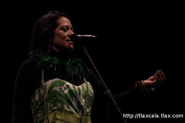 Lila Downs en la Plaza de Toros de Tlaxcala (26/11/2010) - Foto