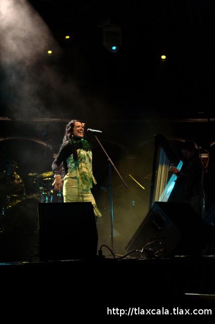 Lila Downs en la Plaza de Toros de Tlaxcala (26/11/2010) - Foto
