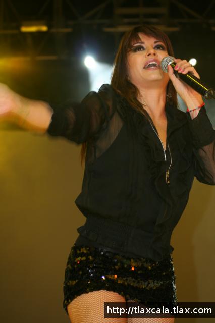 Mara Jos (ex Kabah) en la feria de Apizaco 2011 - Foto