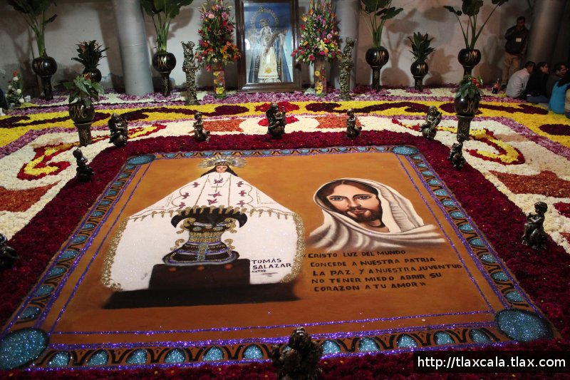La Noche que nadie duerme, las alfombras 2011 Huamantla - Foto