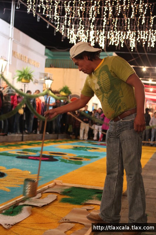 La Noche que nadie duerme, las alfombras 2011 Huamantla - Foto