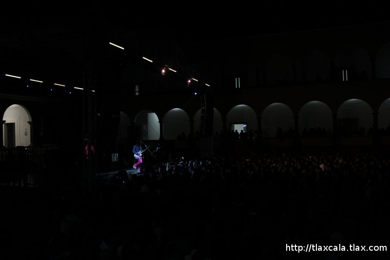 Hoppo (Proyecto alterno de Ruben Albarran vocalista de Cafe Tacuba) en el ITC - Foto