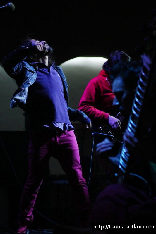 Hoppo (Proyecto alterno de Ruben Albarran vocalista de Cafe Tacuba) en el ITC - Foto