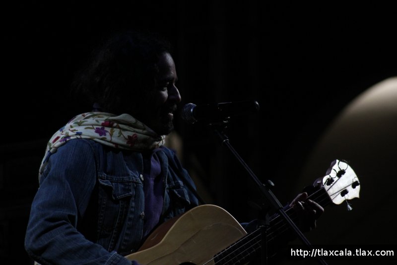 Hoppo (Proyecto alterno de Ruben Albarran vocalista de Cafe Tacuba) en el ITC - Foto