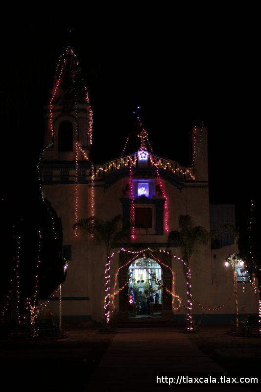Adornos navideos y nacimientos de San Pedro Tlalcuapan - Foto