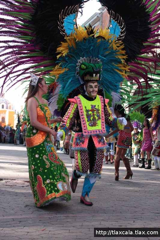 San Francisco Tlacuilohcan en el Carnaval Tlaxcala 2012 - Foto