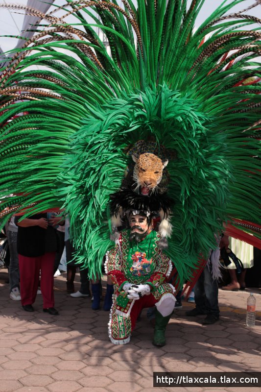San Francisco Tlacuilohcan en el Carnaval Yauhquemecan 2012 - Foto