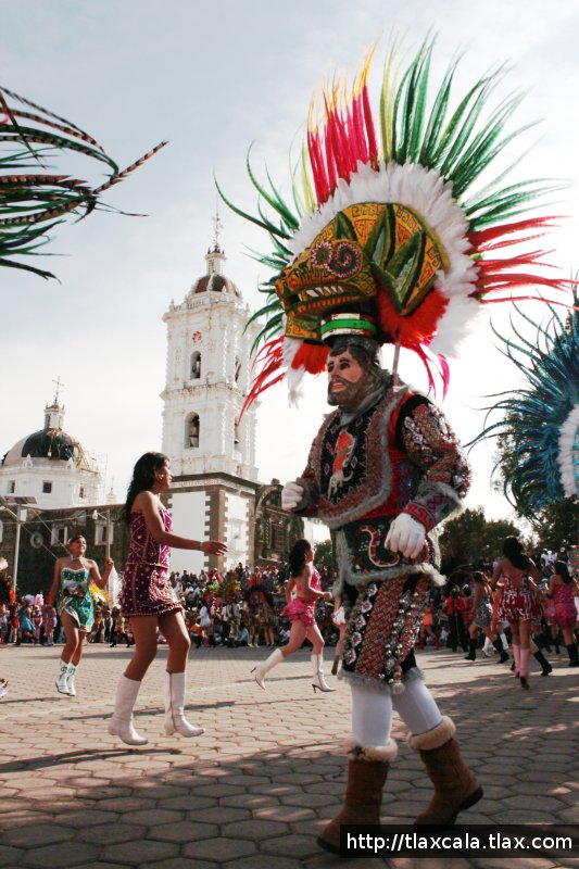 San Francisco Tlacuilohcan en el Carnaval Yauhquemecan 2012 - Foto