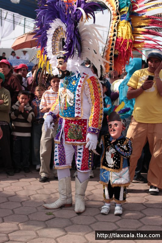 San Francisco Tlacuilohcan en el Carnaval Yauhquemecan 2012 - Foto