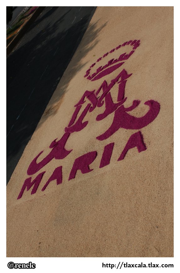 Alfombras para la virgen de la misericordia en Apizaco - 11 de mayo del 2012 - Foto