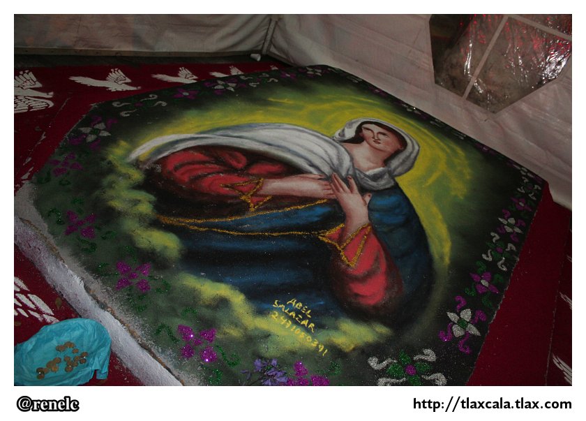 Alfombras para la virgen de la misericordia en Apizaco - 11 de mayo del 2012 - Foto