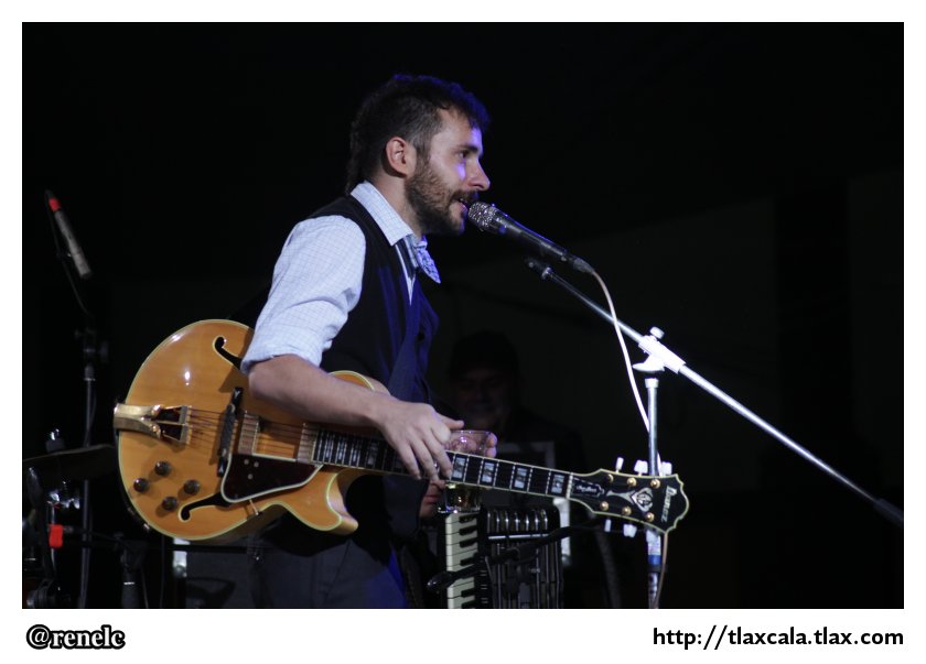 Pat de Fu en el patio del itc (25 de mayo de 2012) - Foto