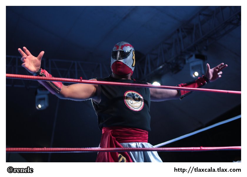 Luchas en el patio del ITC - Foto