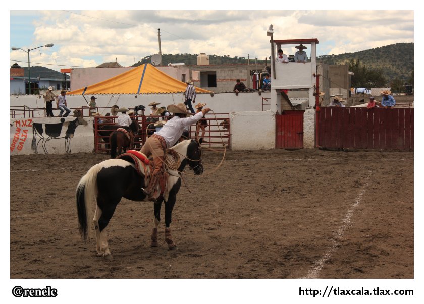 Charreada en la feria de Tlaxco (2 de septiembre del 2012) - Foto