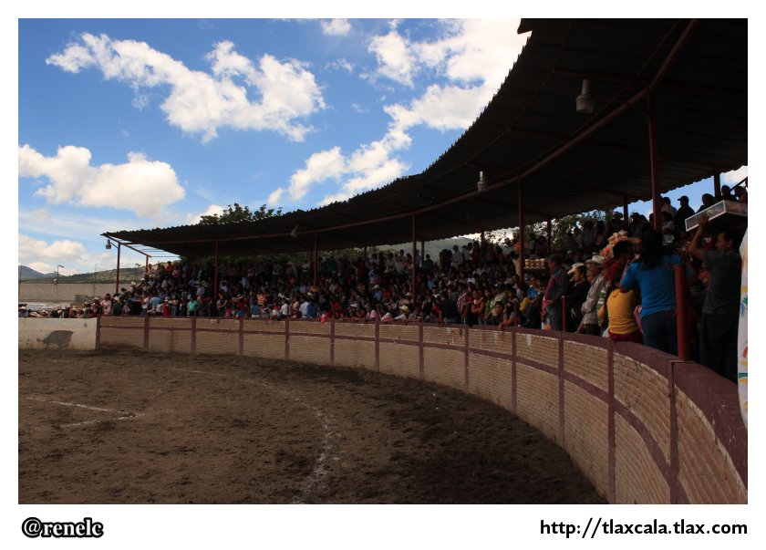 Charreada en la feria de Tlaxco (2 de septiembre del 2012) - Foto