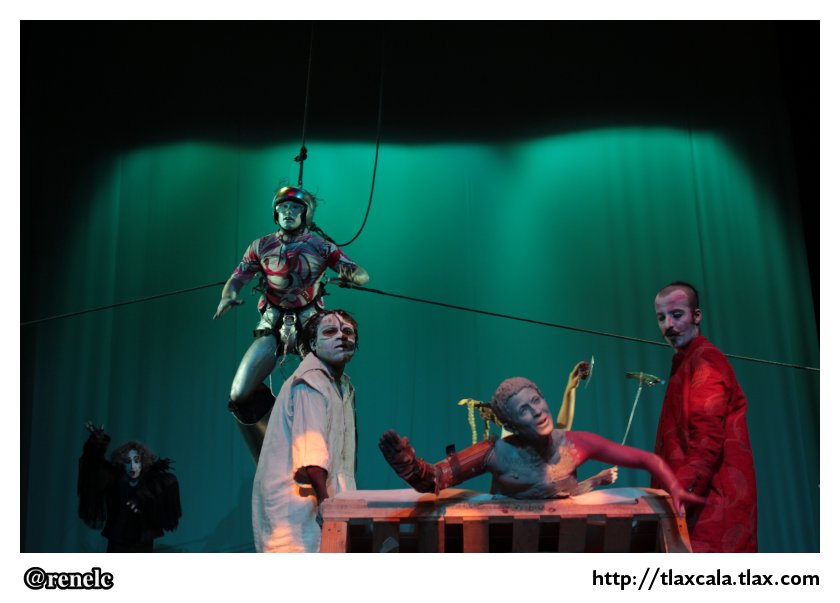 Obra de Teatro &quot;Los Hijos de caro&quot; en el Teatro Xicohtencatl - Foto