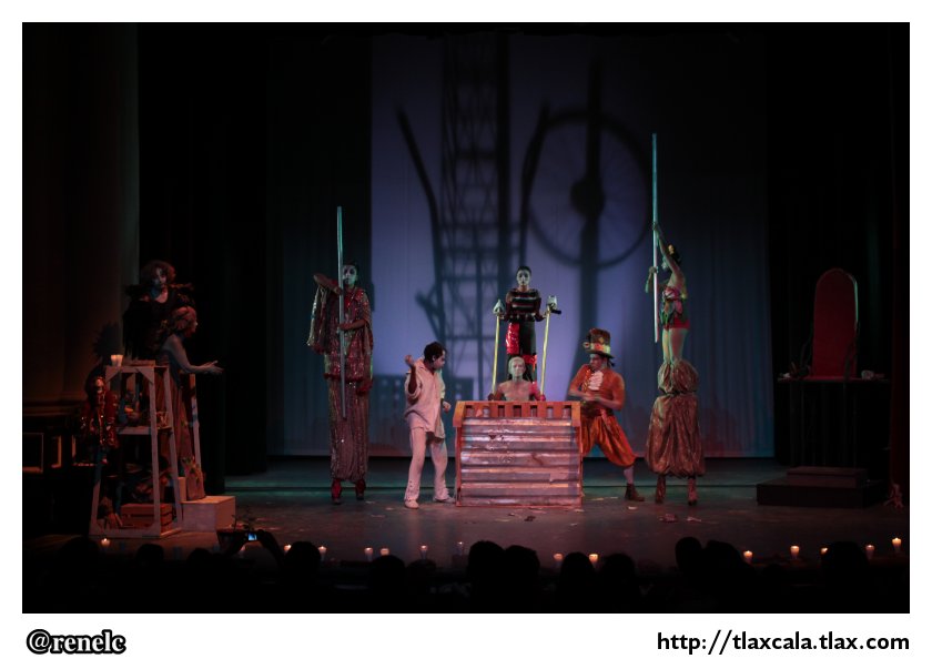 Obra de Teatro &quot;Los Hijos de caro&quot; en el Teatro Xicohtencatl - Foto