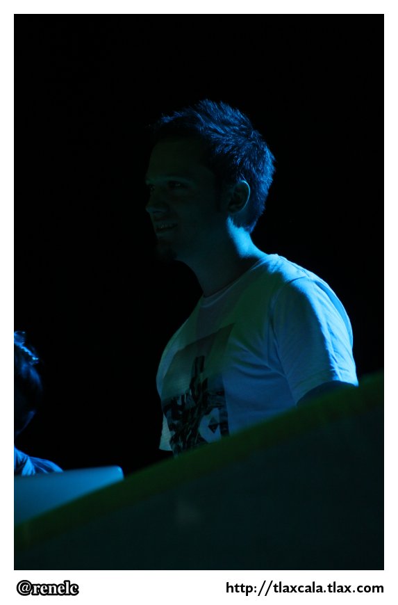 Soundframe Vienna Aaudiovisual Live Show en el patio de ITC, Festival Cervantino en Tlaxcala - Foto