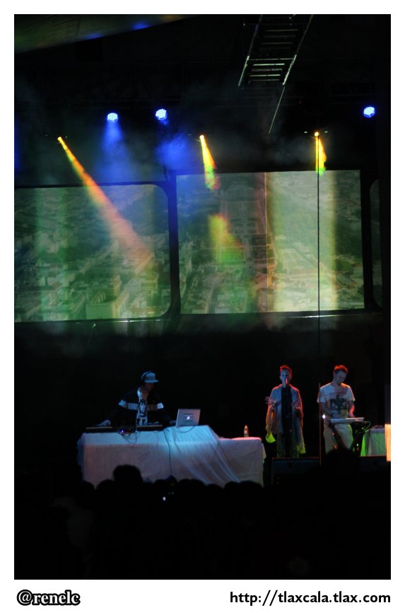 Soundframe Vienna Aaudiovisual Live Show en el patio de ITC, Festival Cervantino en Tlaxcala - Foto