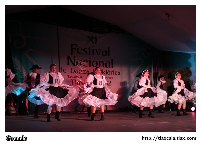 XI Festival de Danza Folklorica, Ballet Folklrico&quot;Oxpanixtli&quot; - Foto