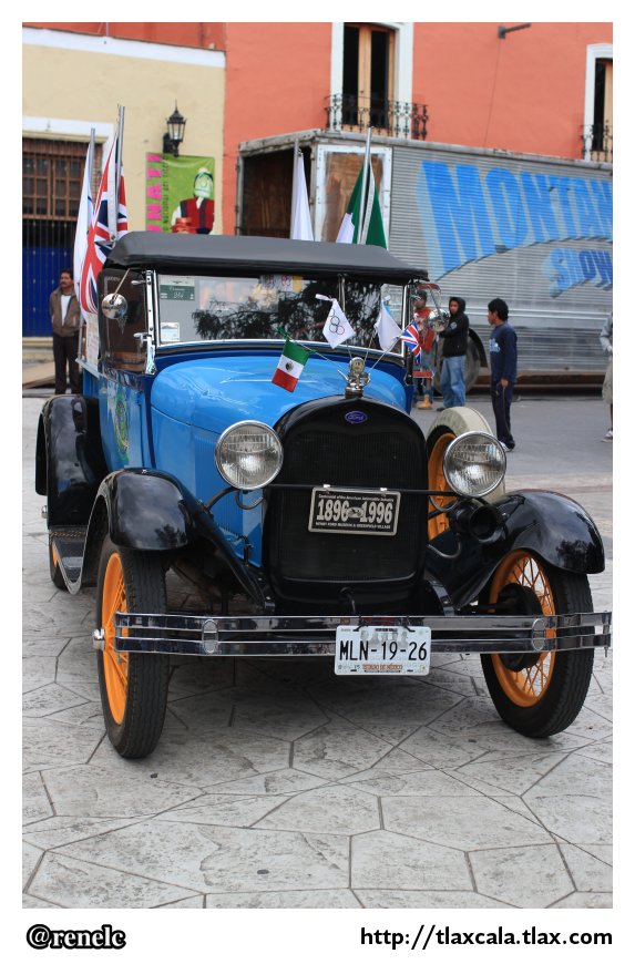 Entrega del fuego de independencia a comunidades en Huamantla - Foto
