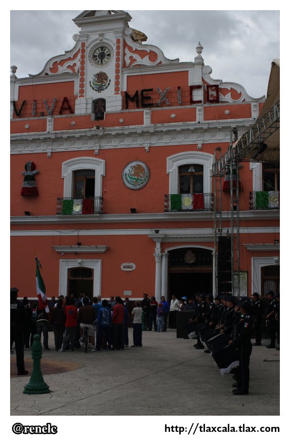 Entrega del fuego de independencia a comunidades en Huamantla - Foto