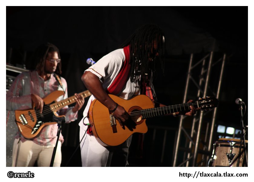 Laurelio Laru bella, segundo festival de otoo, Apizaco 2012 - Foto