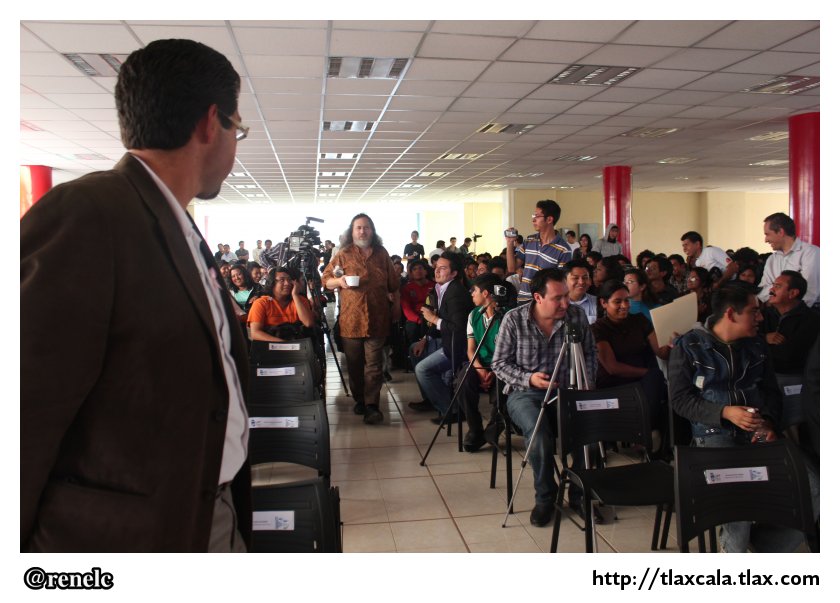Richard Stallman en la Universidad Politecnica de Tlaxcala (UPT - Zacatelco) - Foto