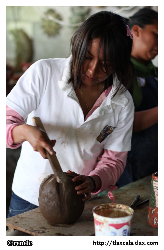 Artesanias de Barro Oxidado, Taller de Bernardo Jurez, La Trinidad Tenexyecac - Foto