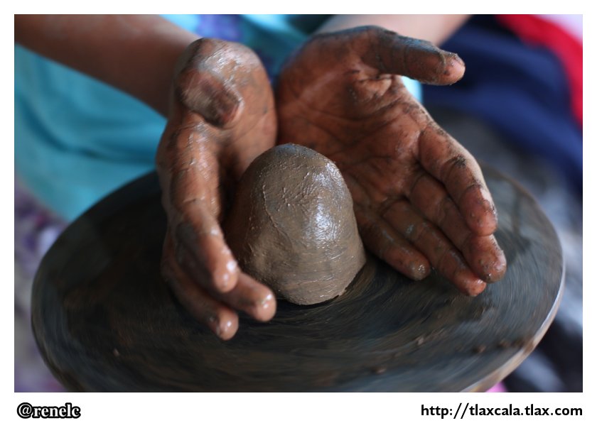 Artesanias de Barro Oxidado, Taller de Bernardo Jurez, La Trinidad Tenexyecac - Foto
