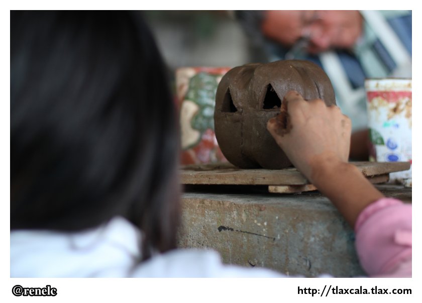 Artesanias de Barro Oxidado, Taller de Bernardo Jurez, La Trinidad Tenexyecac - Foto