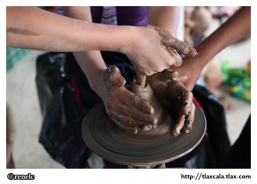 Artesanias de Barro Oxidado, Taller de Bernardo Jurez, La Trinidad Tenexyecac - Foto
