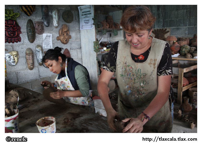Artesanias de Barro Oxidado, Taller de Bernardo Jurez, La Trinidad Tenexyecac - Foto