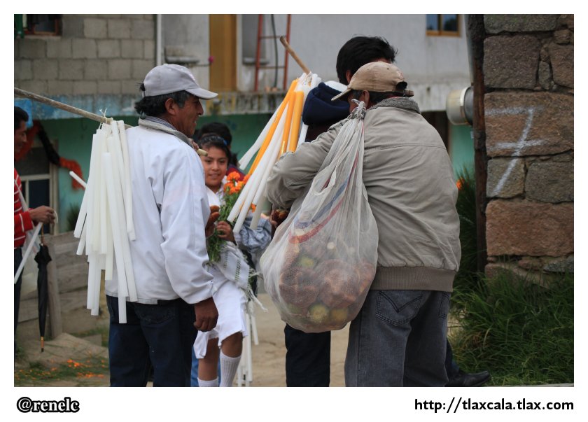 Dia de muertos en San Isidro Buen Suceso - Foto