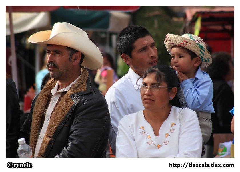 Desfile Guadalupano en Tlaxco, 12 de diciembre 2012 - Foto