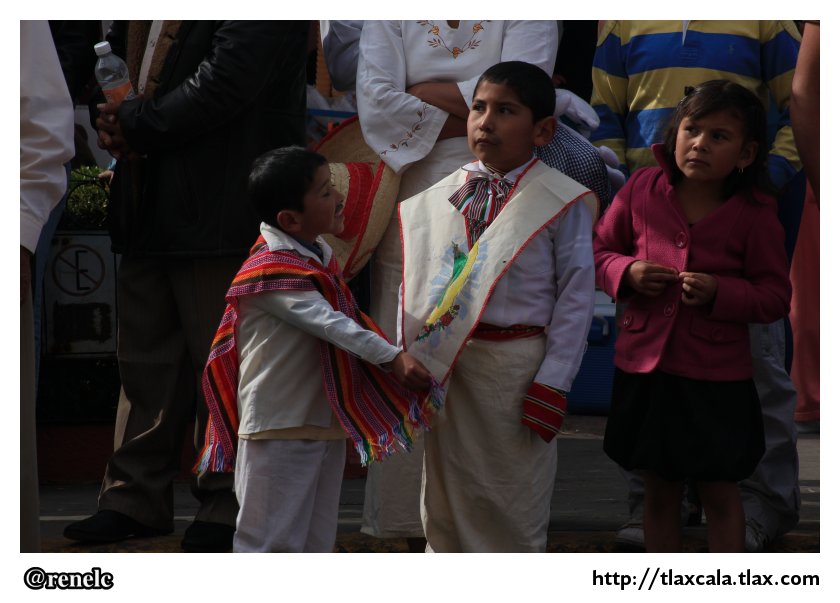 Desfile Guadalupano en Tlaxco, 12 de diciembre 2012 - Foto