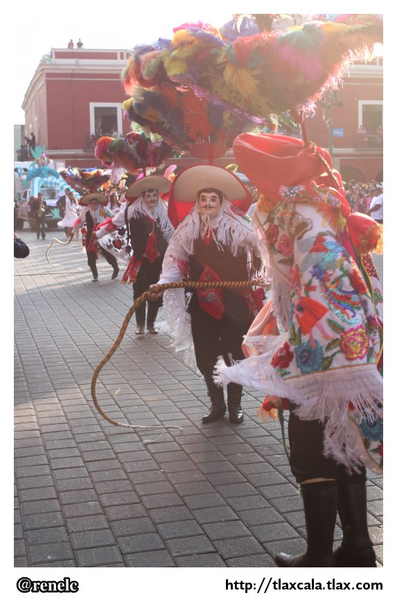 Desfile de Carnaval Tlaxcala 2013 - Foto