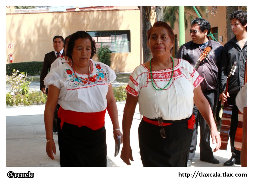 Dia Internacional de la Lengua Materna Tlaxcala 2013 - Papalotla - Foto