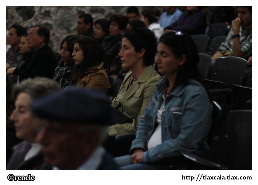 Inaguracin de la exposicin &quot;Programas Antiguos del Teatro en Apizaco&quot; - Foto