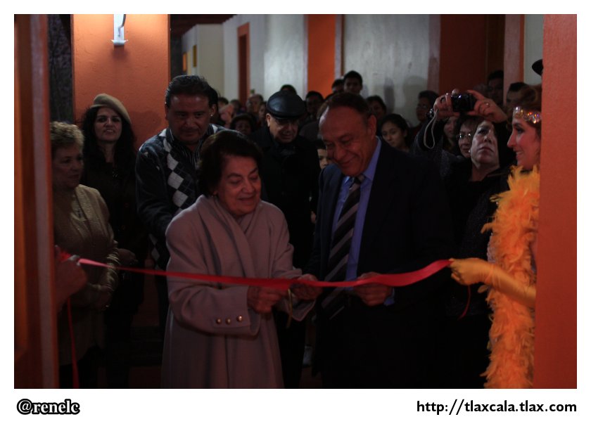 Inaguracin de la exposicin &quot;Programas Antiguos del Teatro en Apizaco&quot; - Foto