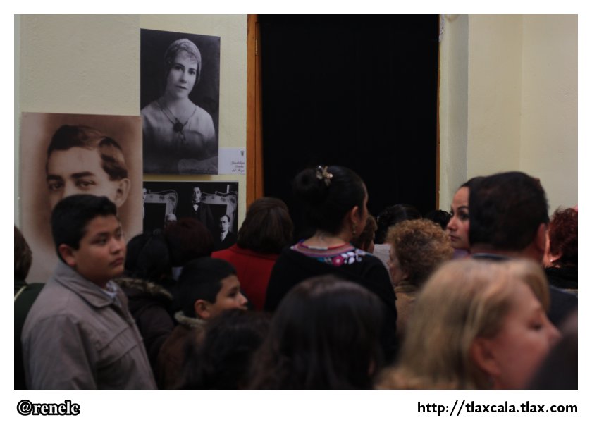 Inaguracin de la exposicin &quot;Programas Antiguos del Teatro en Apizaco&quot; - Foto