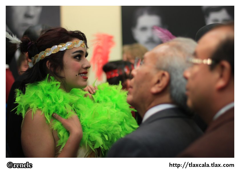Inaguracin de la exposicin &quot;Programas Antiguos del Teatro en Apizaco&quot; - Foto