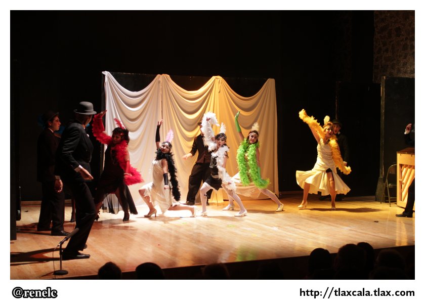Obra de teatro &quot;La Villa de las Barrancas&quot; en el centro cultural la liberta de Apizaco - Foto